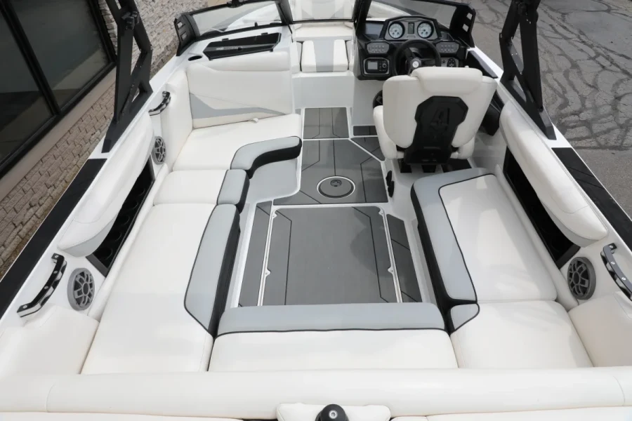 2019-axis-t22-146321-image9.webp