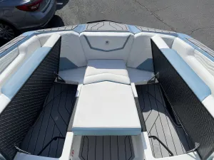 2027-nautique-g23-146333-image17