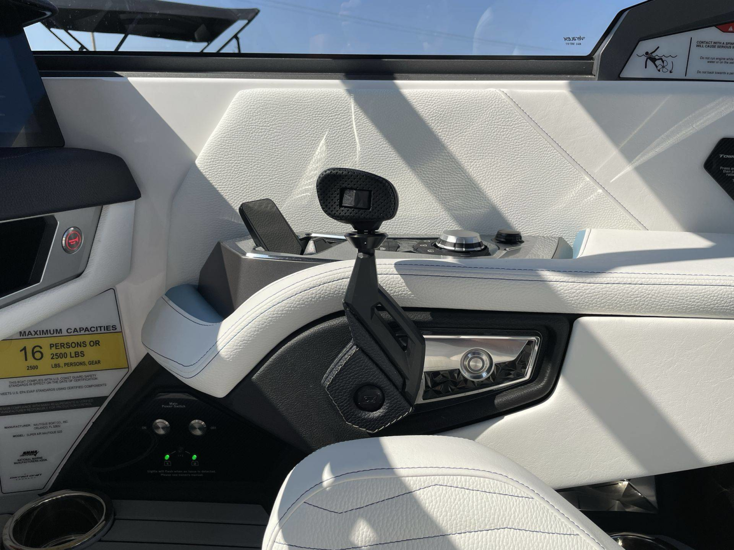 2027 Nautique G23