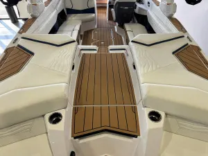 2025-nautique-g23-146335-image10