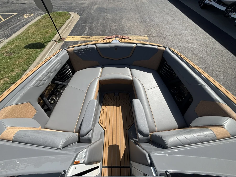 2023-nautique-g23-146340-image9