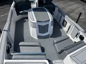 2027-mastercraft-prostar-146342-image20