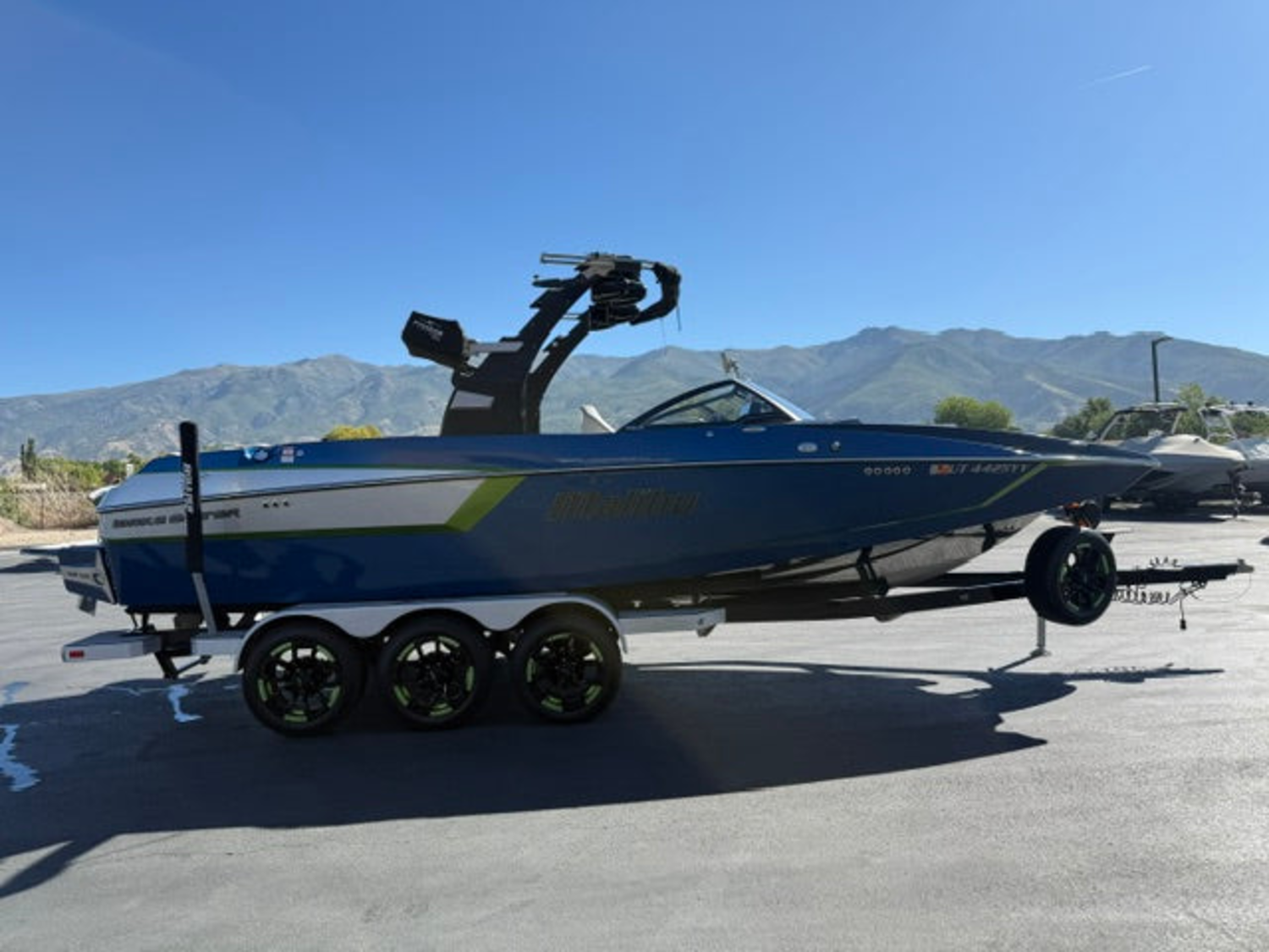 2017 Malibu Boats 24MXZ