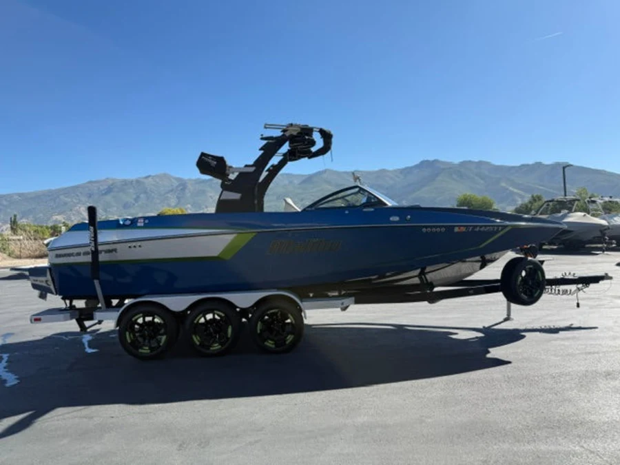 2017-malibu-wakesetter-24-mxz-146343-image5