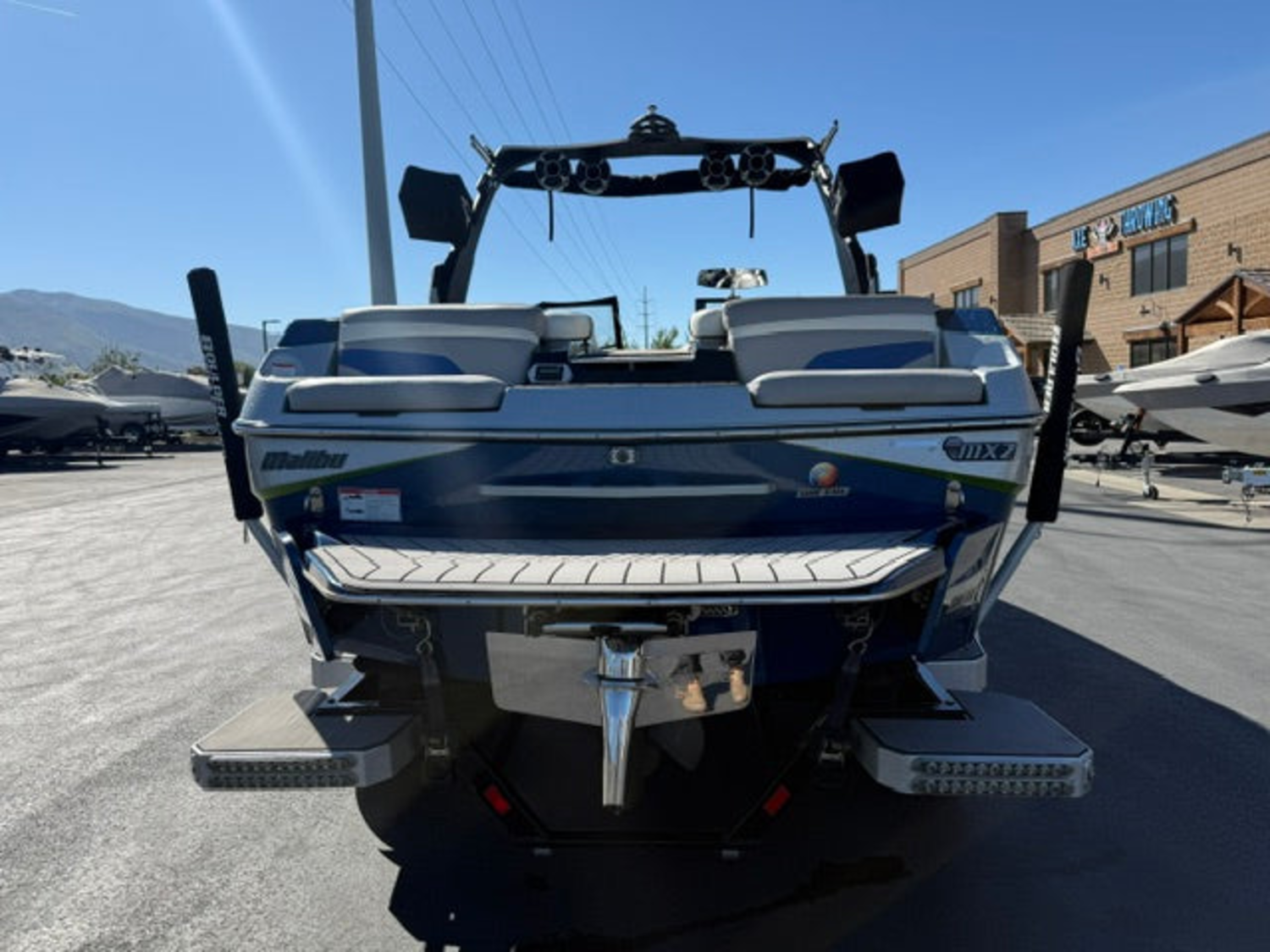 2017 Malibu Boats 24MXZ