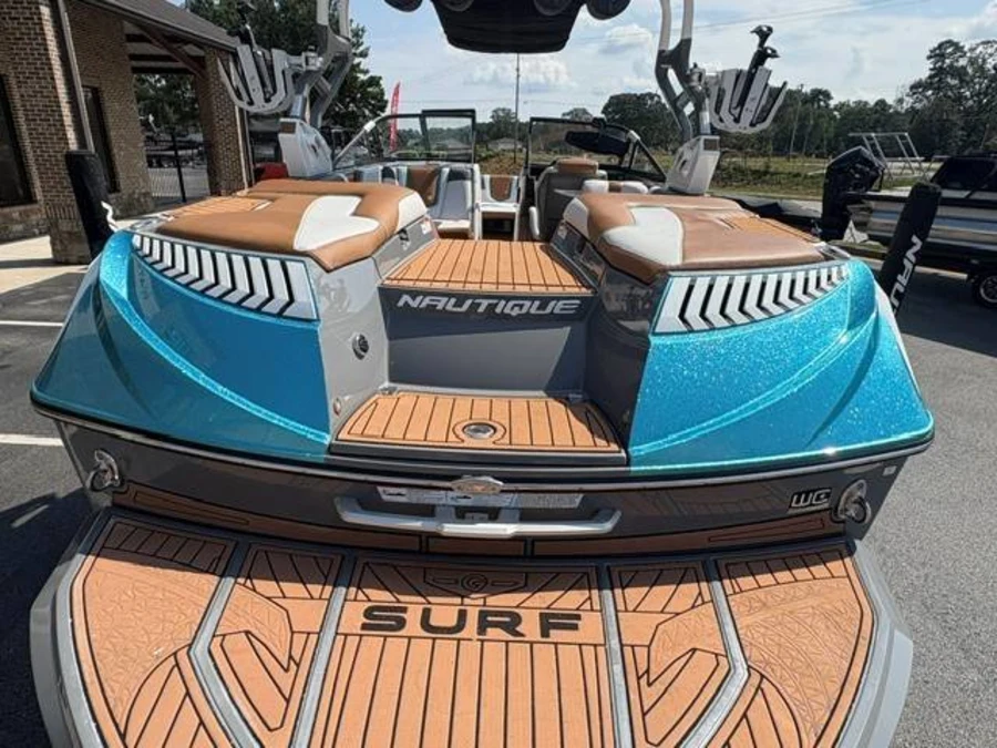 2017-nautique-g23-146345-image11