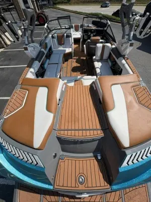 2017-nautique-g23-146345-image7