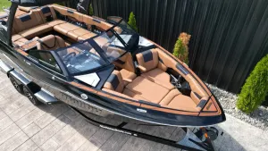 2023-malibu-wakesetter-25-lsv-146351-image11.webp