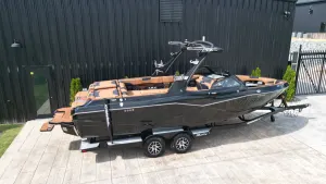 2023-malibu-wakesetter-25-lsv-146351-image4.webp