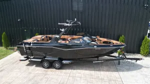 2023-malibu-wakesetter-25-lsv-146351-image9.webp