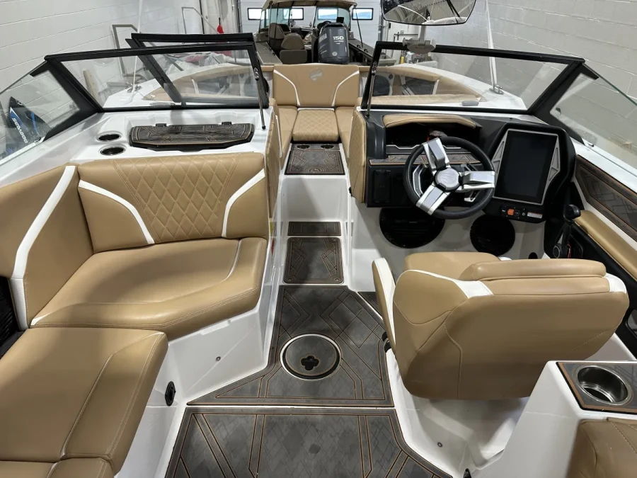 2023-tige-24rzx-146366-image10.webp