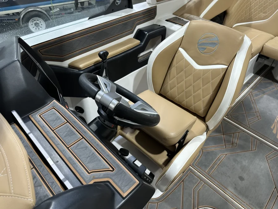 2023-tige-24rzx-146366-image17.webp
