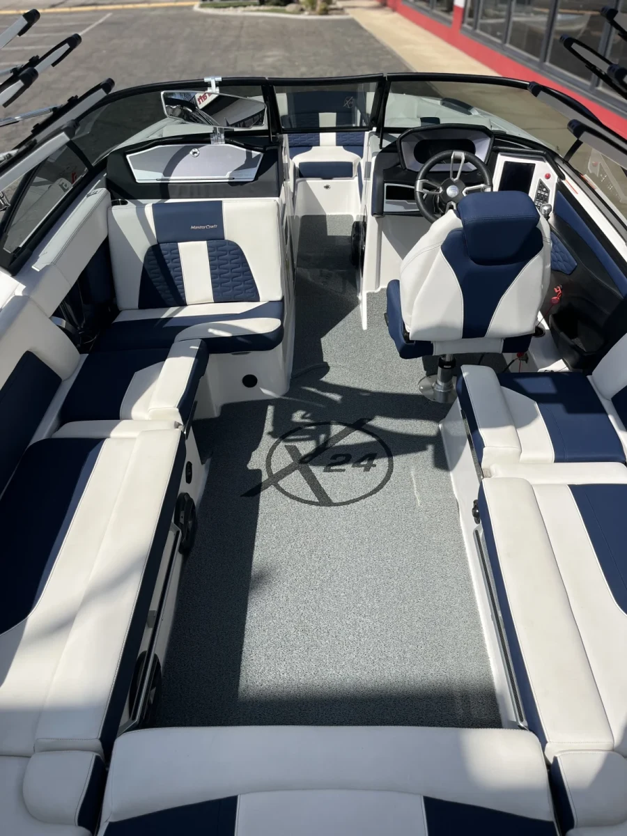 2022-mastercraft-x24-146367-image14.webp