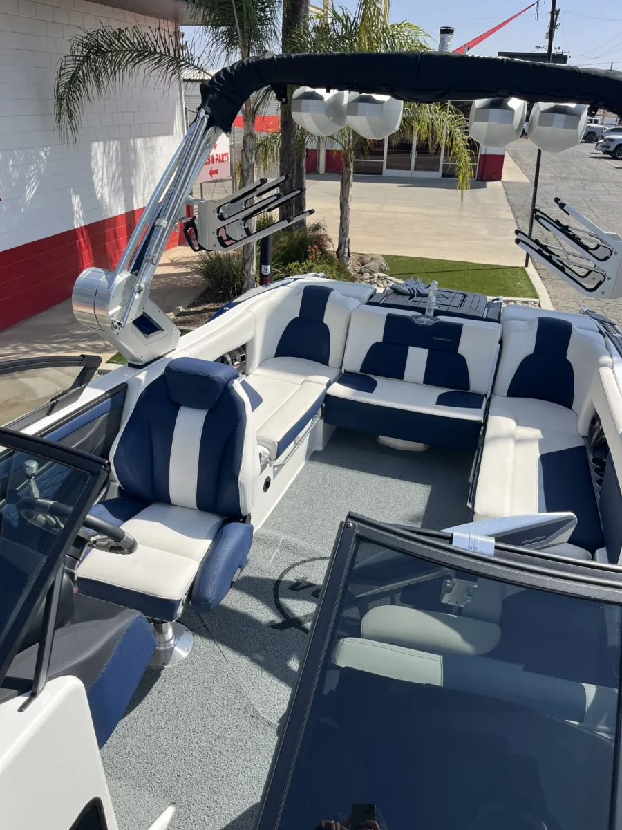 2022-mastercraft-x24-146367-image9.webp