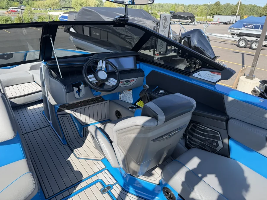 2021-nautique-g23-146368-image19.webp