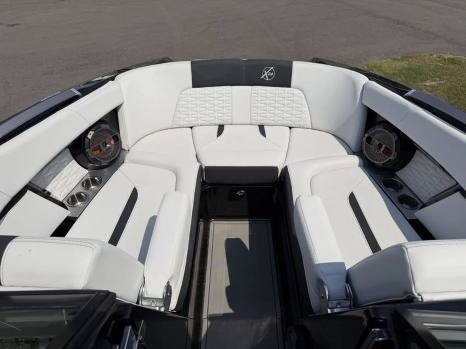 2021 Mastercraft X24