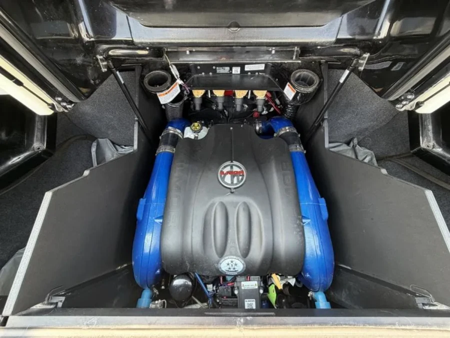 2021-mastercraft-x24-146372-image4.webp