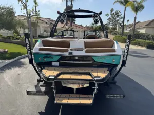 2019-malibu-wakesetter-22-lsv-146373-image2.webp