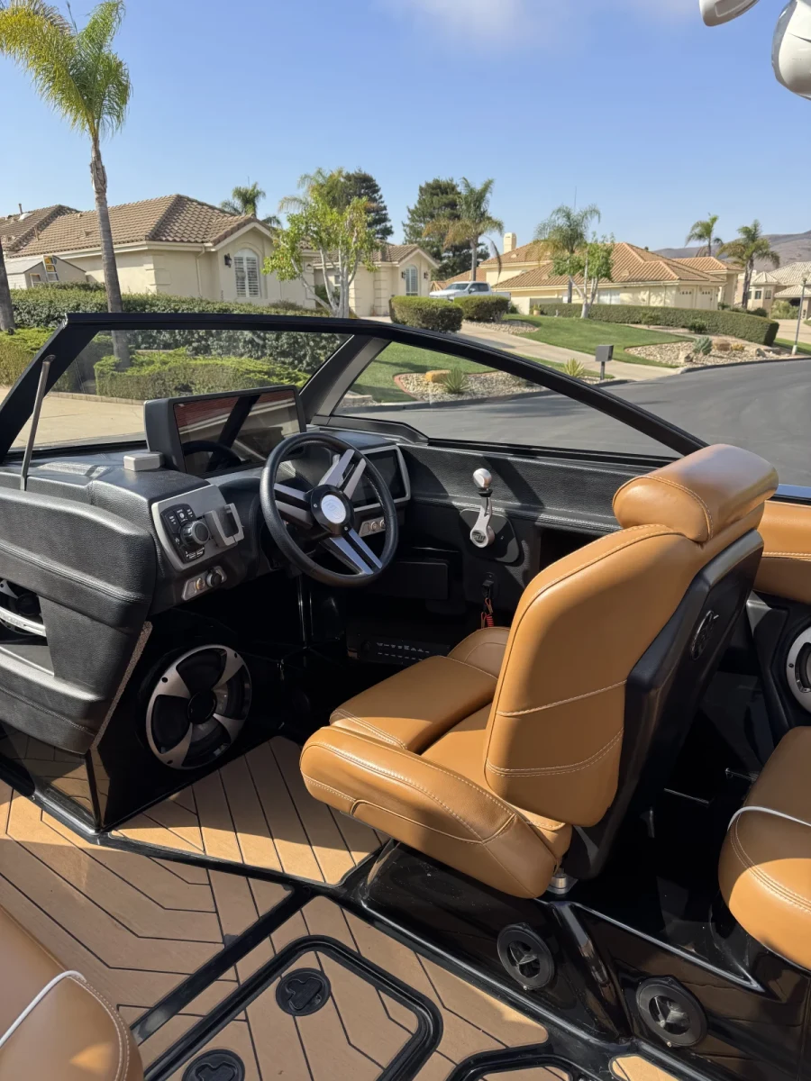 2019-malibu-wakesetter-22-lsv-146373-image5.webp