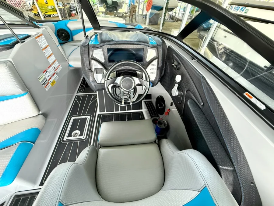 2020-centurion-fi23-146374-image17.webp