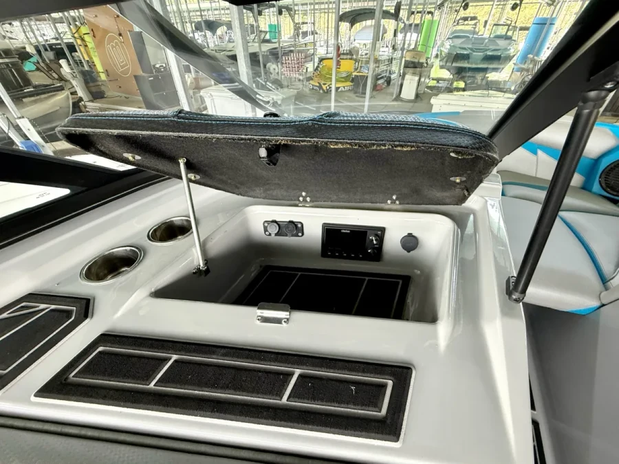 2020-centurion-fi23-146374-image22.webp