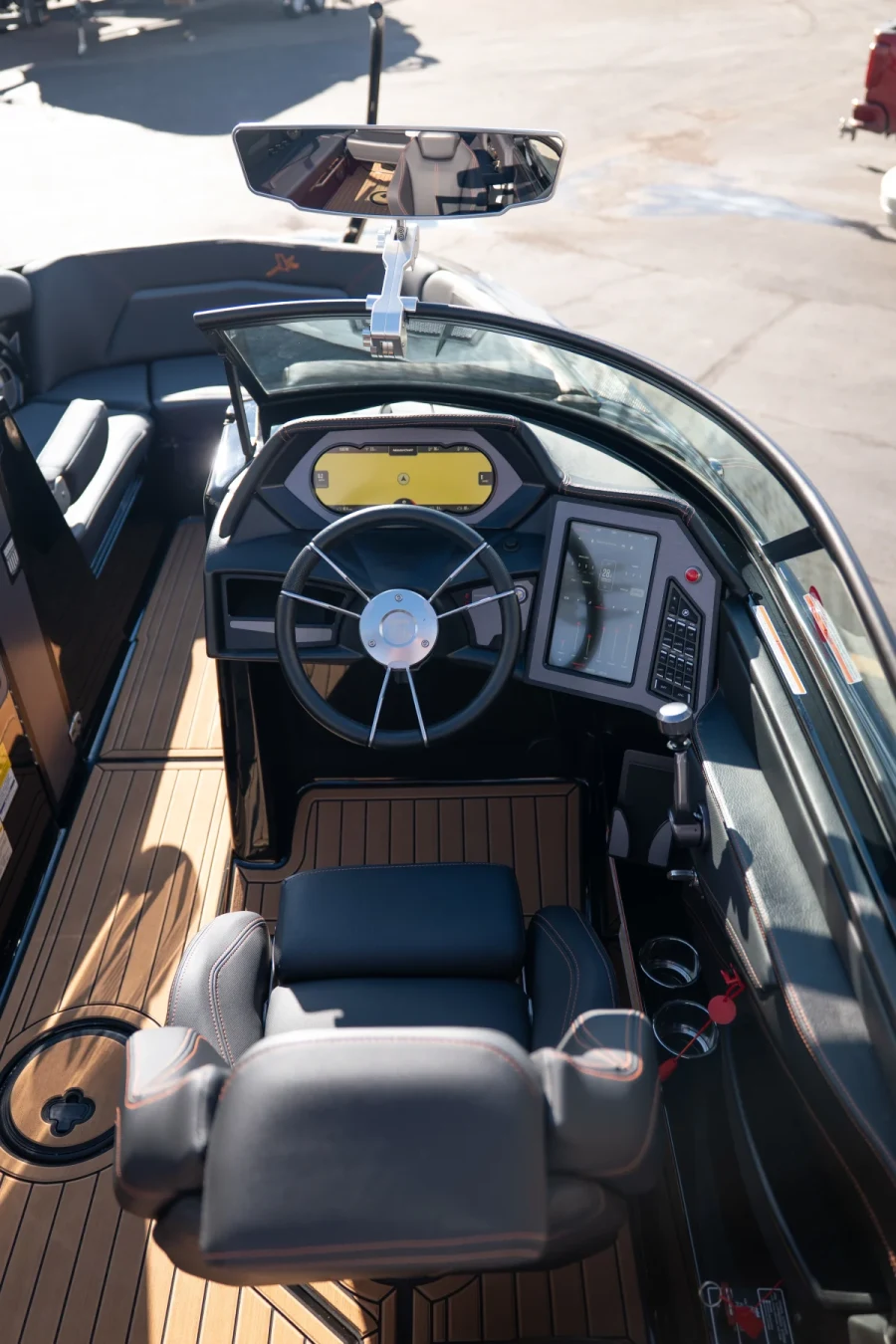 2022-mastercraft-x-star-146379-image16.webp