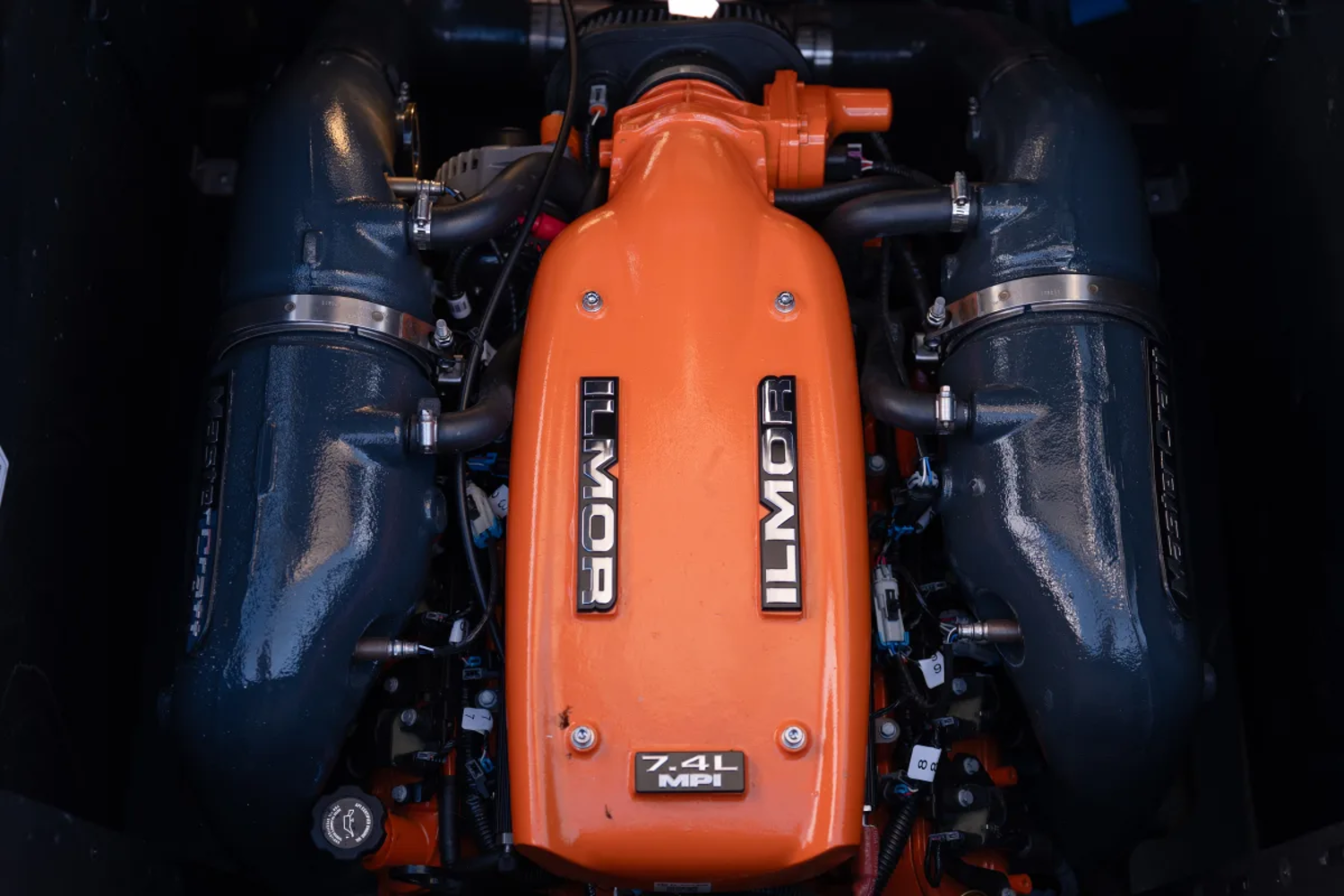 2022 MASTERCRAFT XSTAR-S WITH REAR STERN THRUSTER  