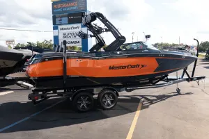 2022-mastercraft-x-star-146379-image9.webp
