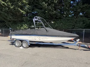 1999 Malibu Wakesetter VLX  Icon