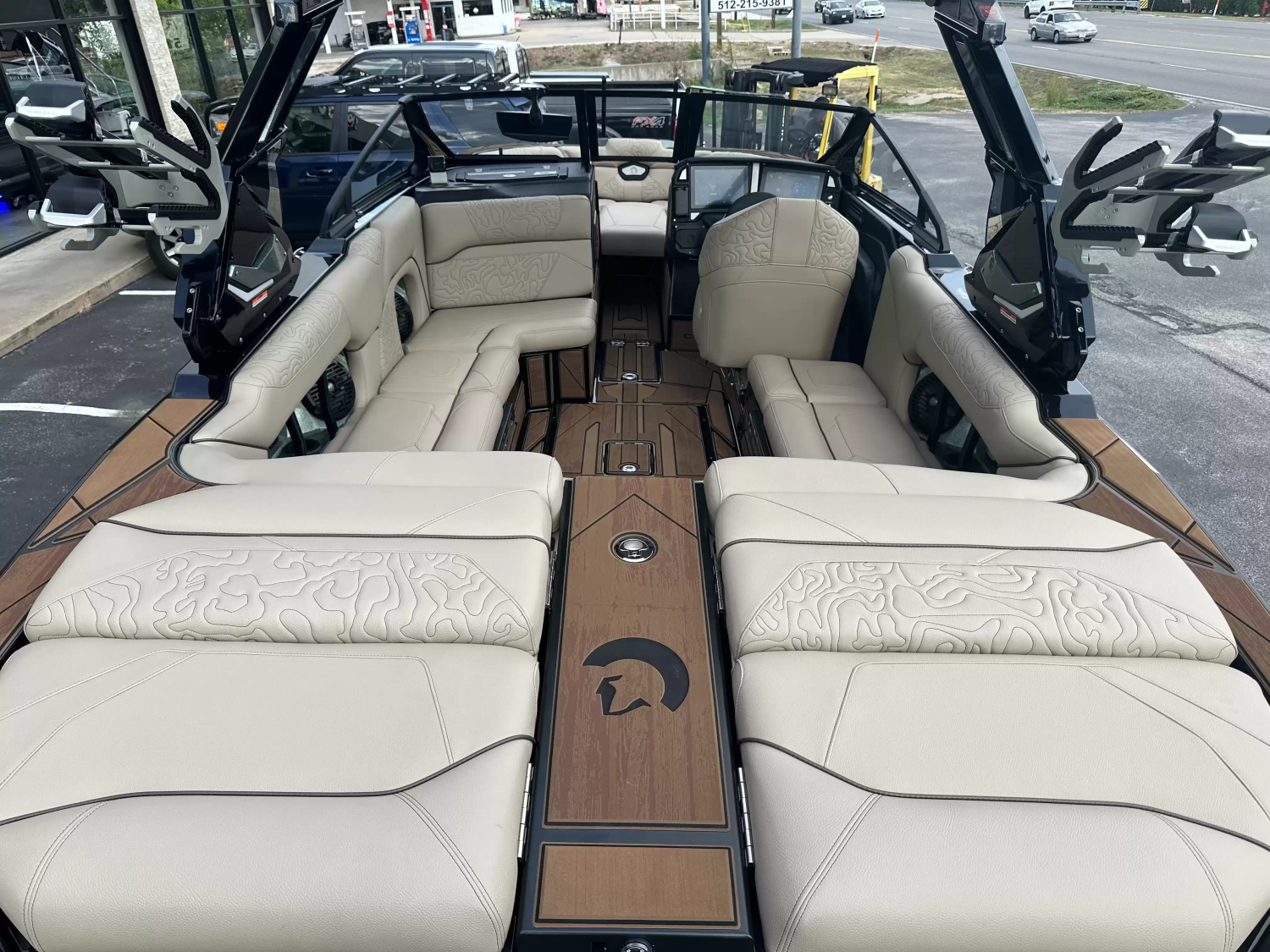 2027 Centurion Ri230
