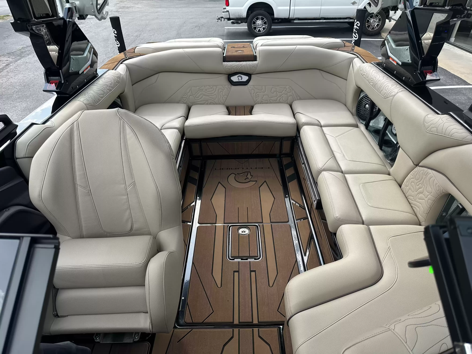 2027 Centurion Ri230