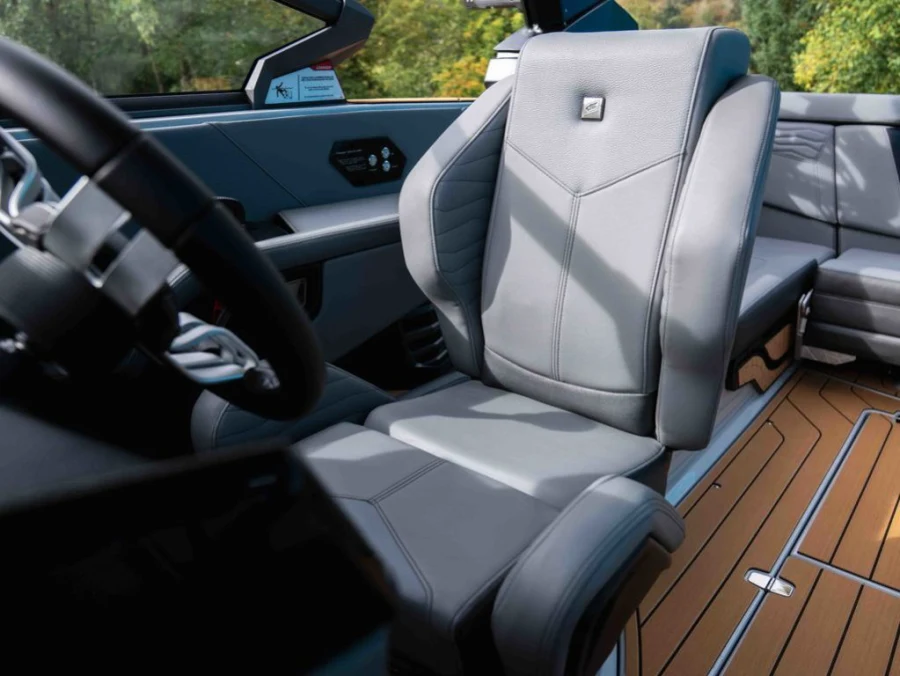 2027-nautique-g23-146389-image17