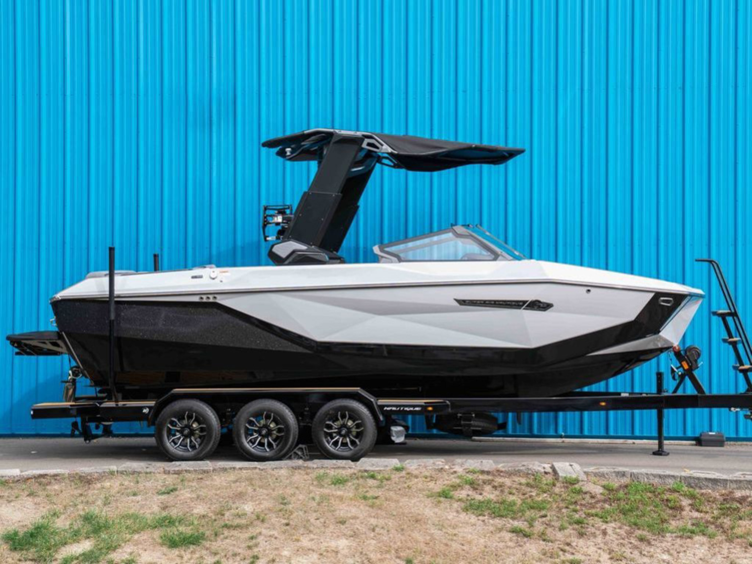 2027 Nautique Super Air Nautique G23