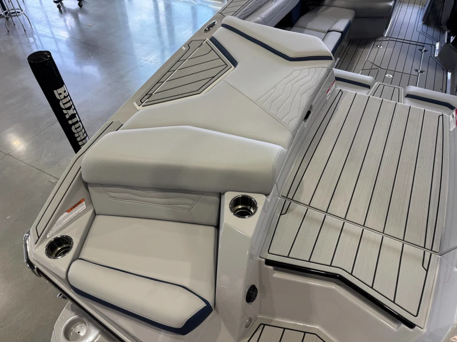2026-nautique-g23-146395-image12