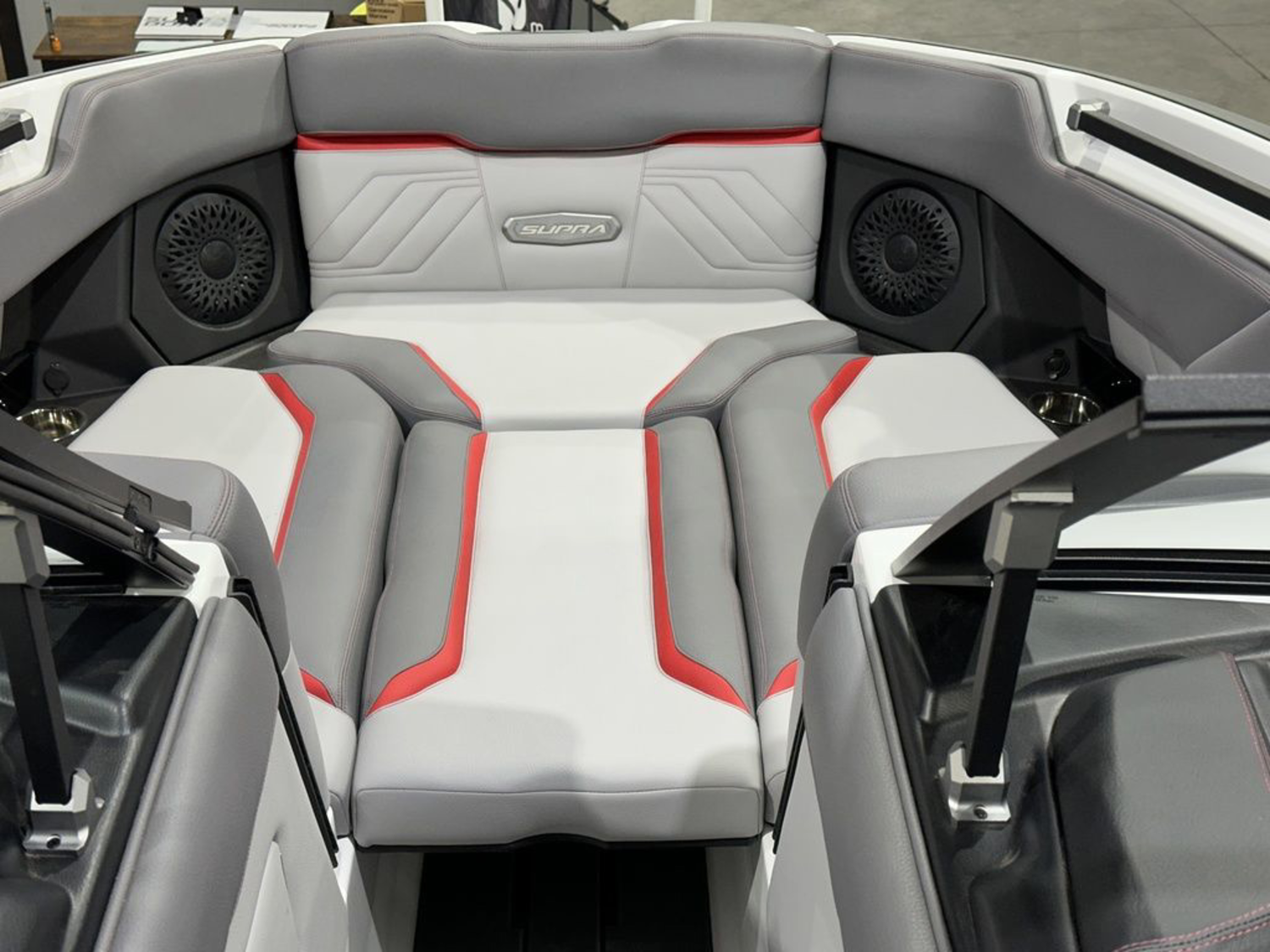 2027 SUPRA R245 450