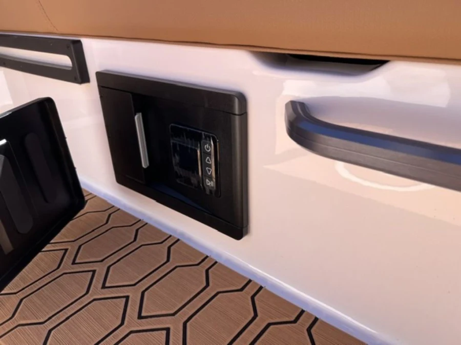 2027-mastercraft-nxt24-146400-image18