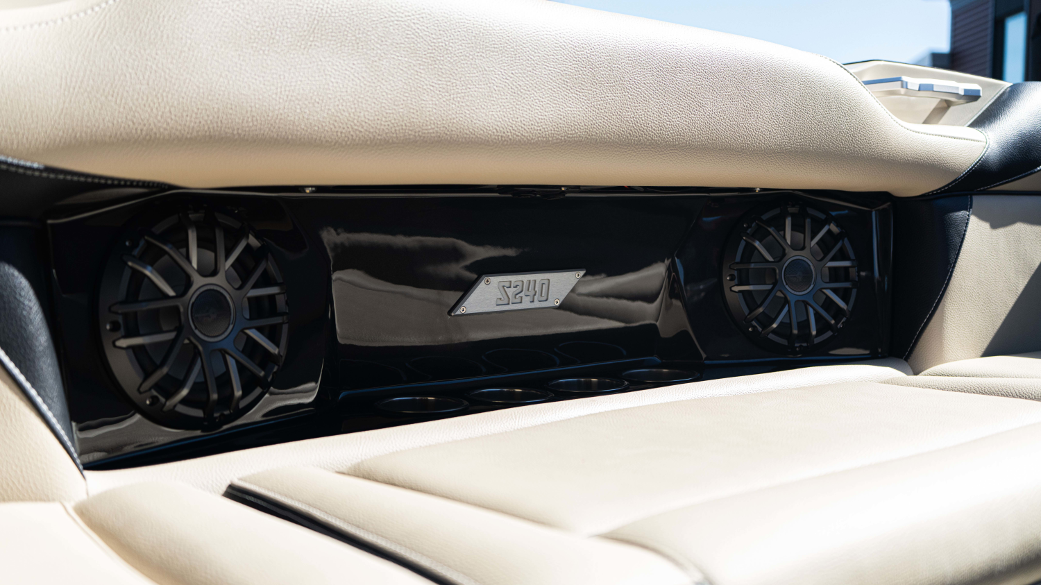 2027 Supreme S240