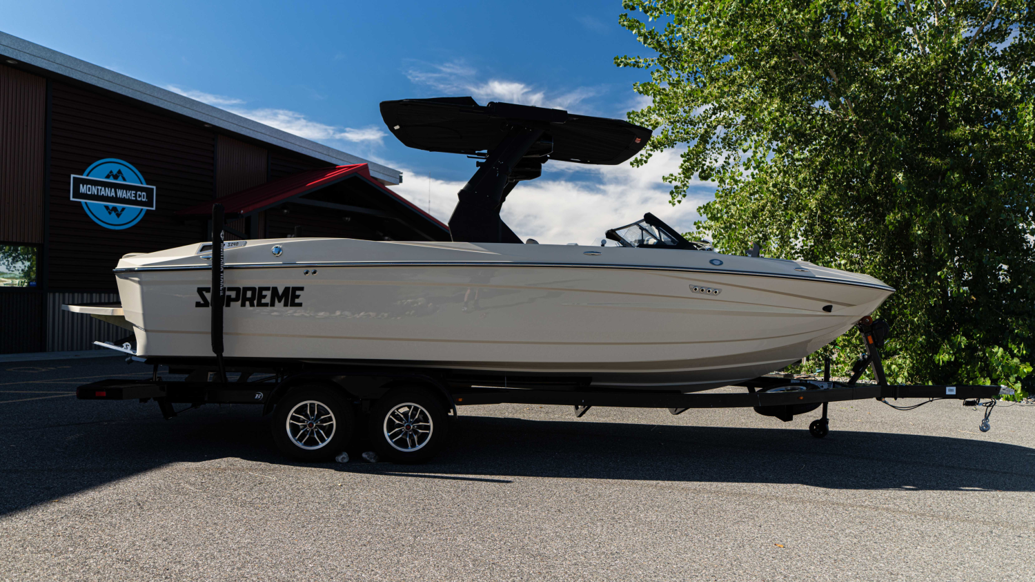 2027 Supreme S240