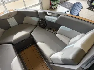 2022-mastercraft-xt23-146407-image19.webp
