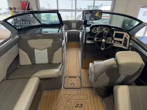 2022-mastercraft-xt23-146407-image8.webp