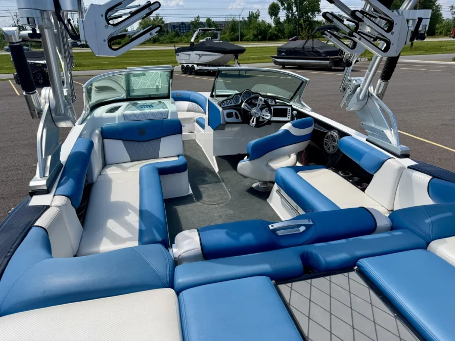 2014-mastercraft-x10-146411-image10.webp