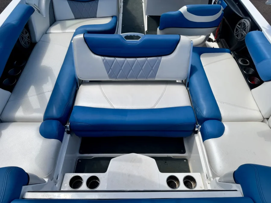 2014-mastercraft-x10-146411-image23.webp