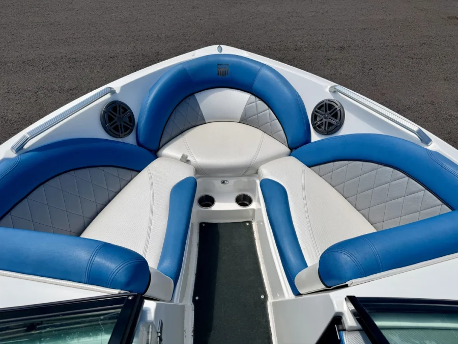 2014-mastercraft-x10-146411-image24.webp