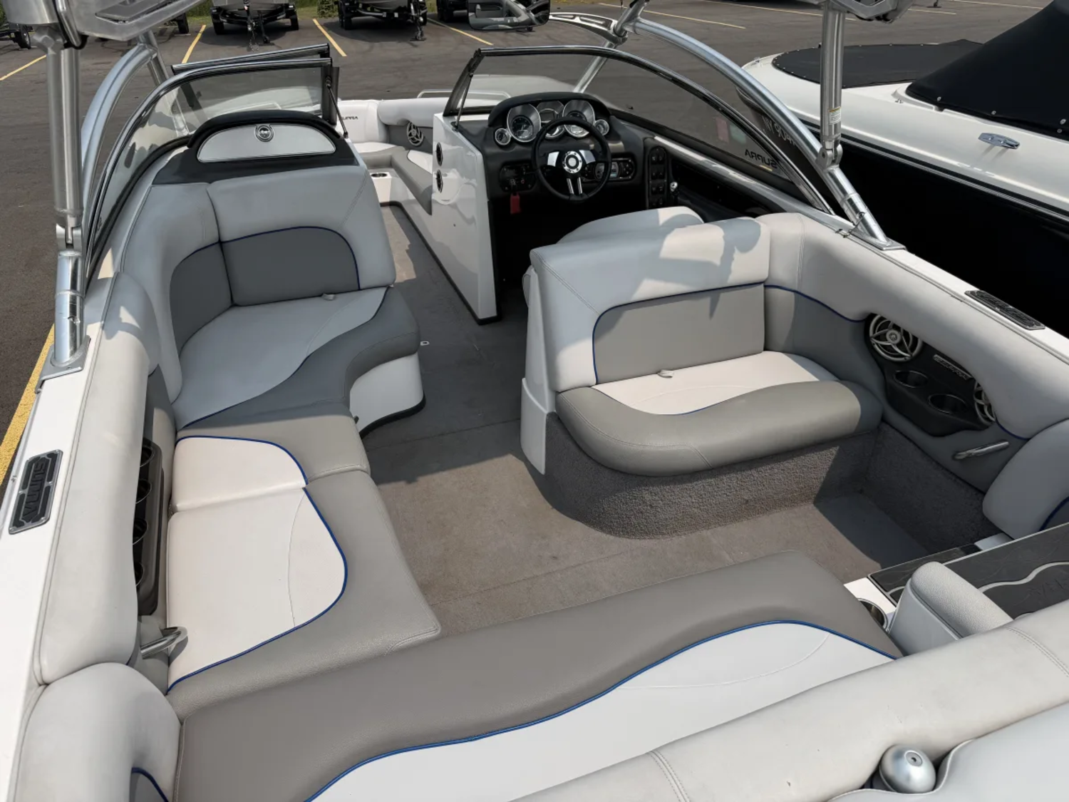 2009 Supra SSV 24