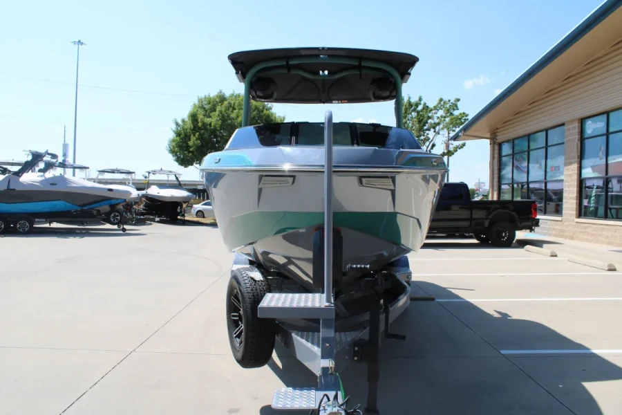 2026-malibu-wakesetter-25-lsv-146416-image2.webp