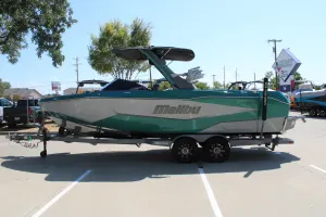 2026-malibu-wakesetter-25-lsv-146416-image4.webp