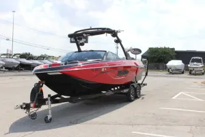 2023-malibu-wakesetter-23-lsv-146419-image3.webp