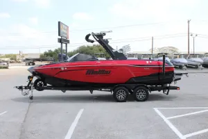 2023-malibu-wakesetter-23-lsv-146419-image4.webp
