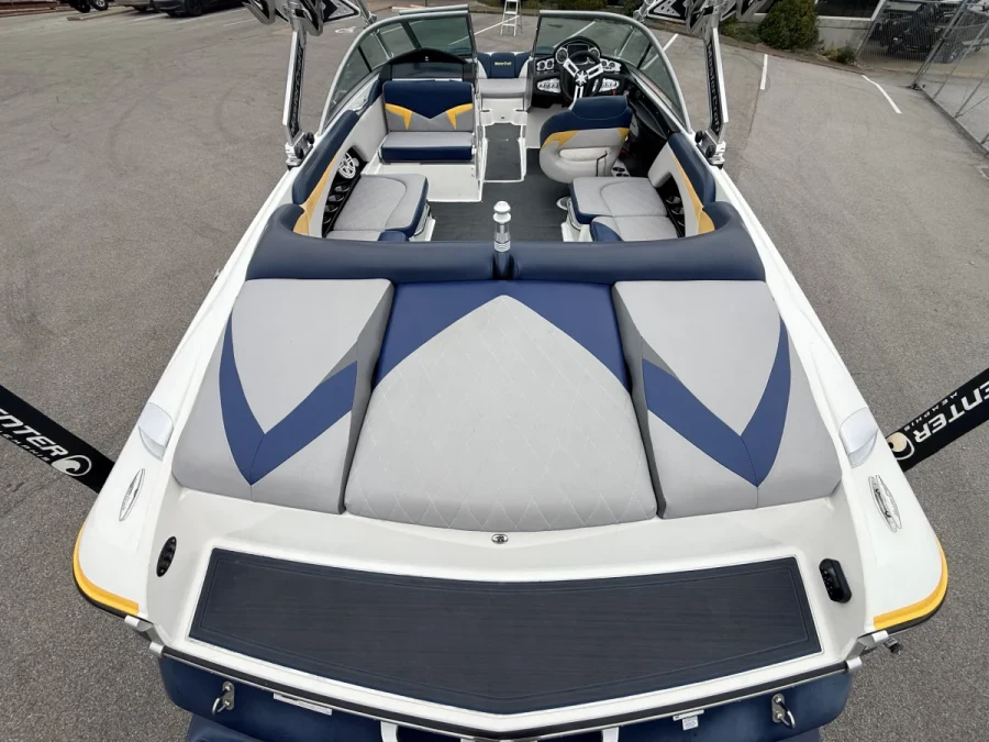 2010-mastercraft-x35-146420-image11.webp