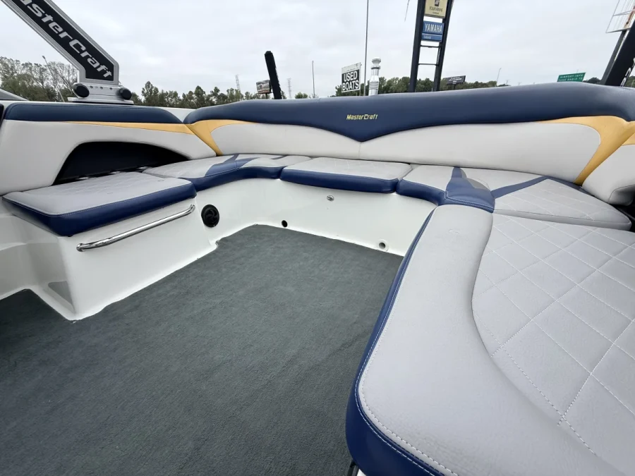 2010-mastercraft-x35-146420-image6.webp